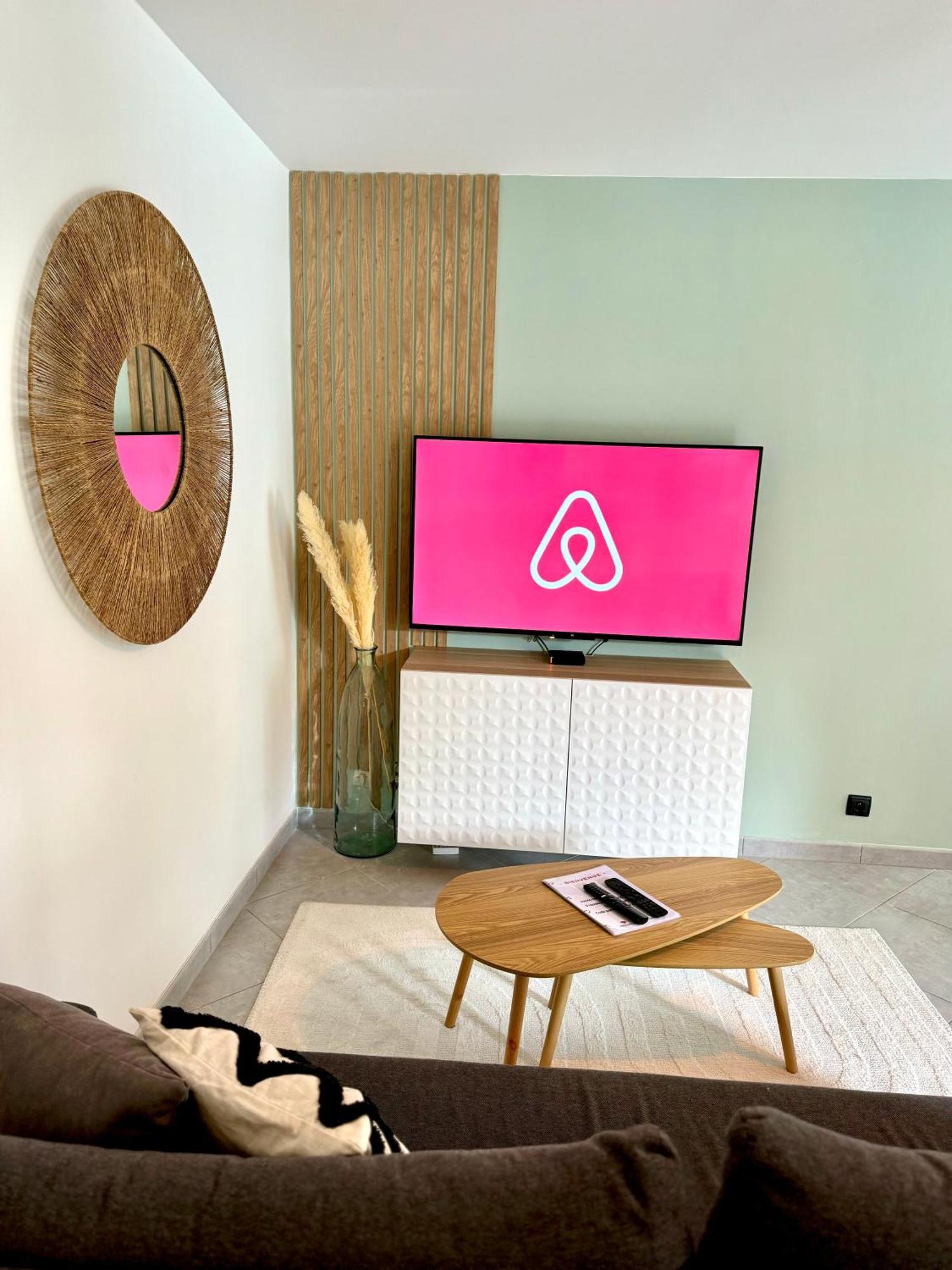 Appart' Calme - 48M² - Proche Versailles - Paris Elancourt Kültér fotó