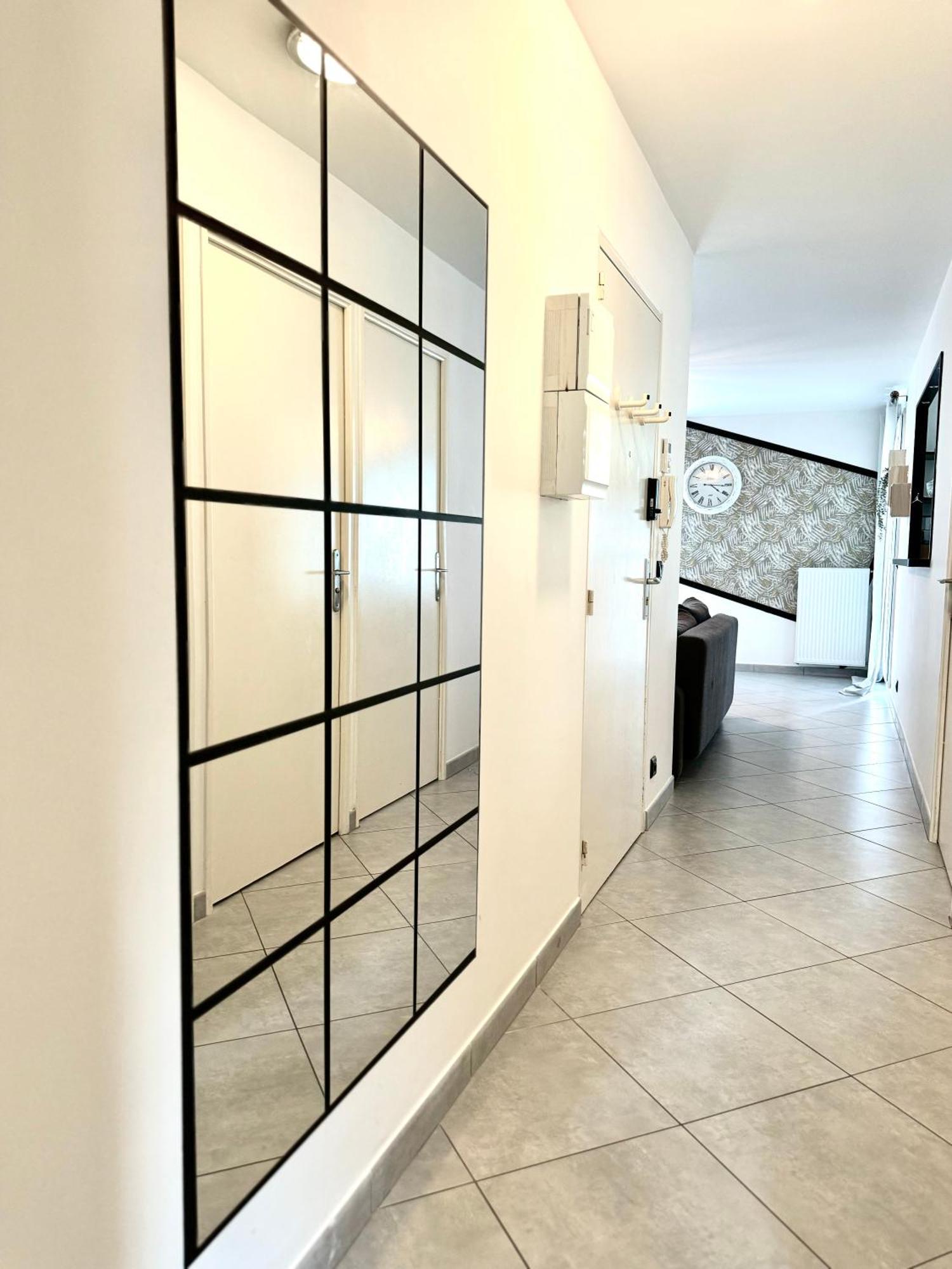Appart' Calme - 48M² - Proche Versailles - Paris Elancourt Kültér fotó
