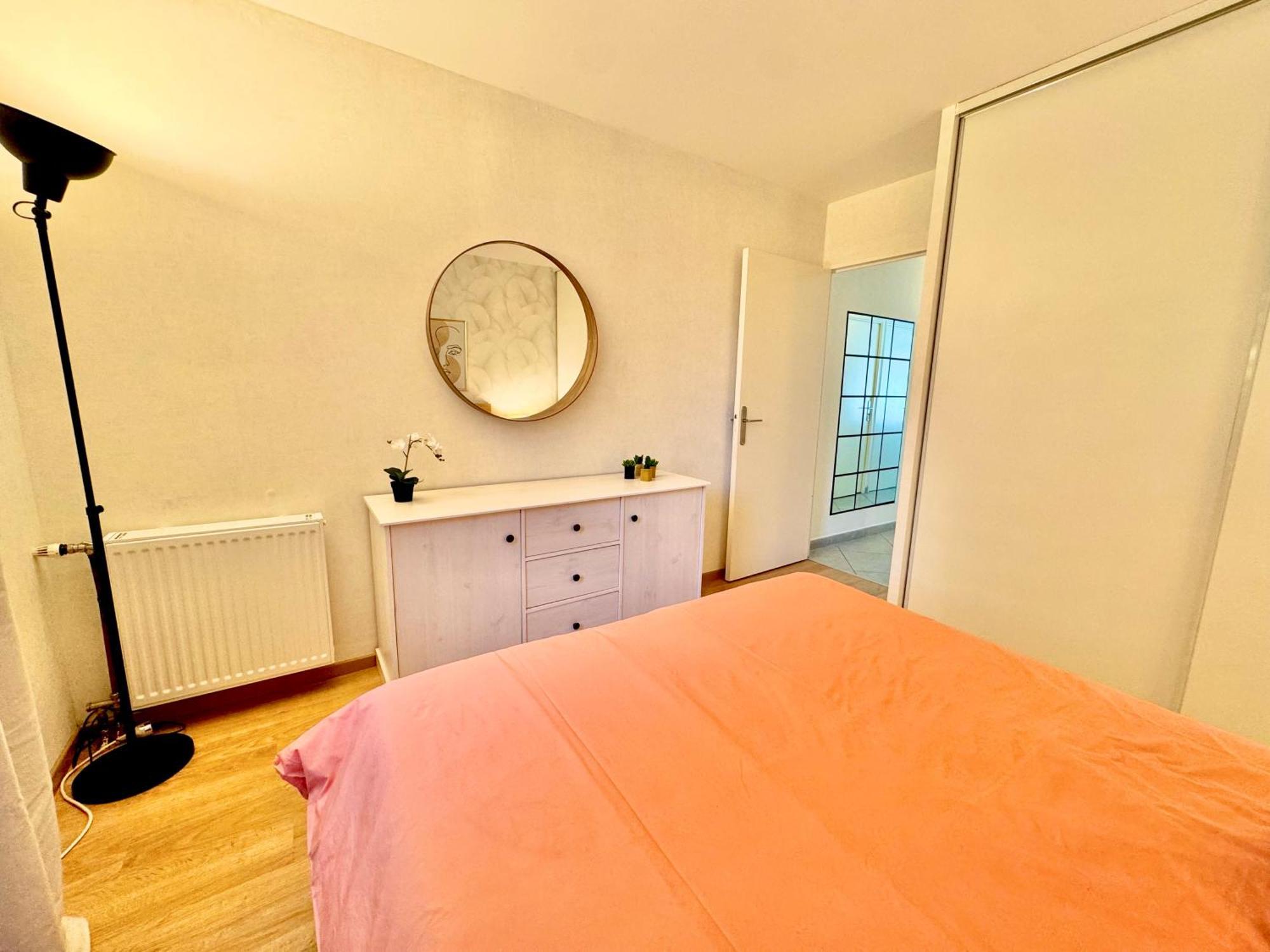 Appart' Calme - 48M² - Proche Versailles - Paris Elancourt Kültér fotó