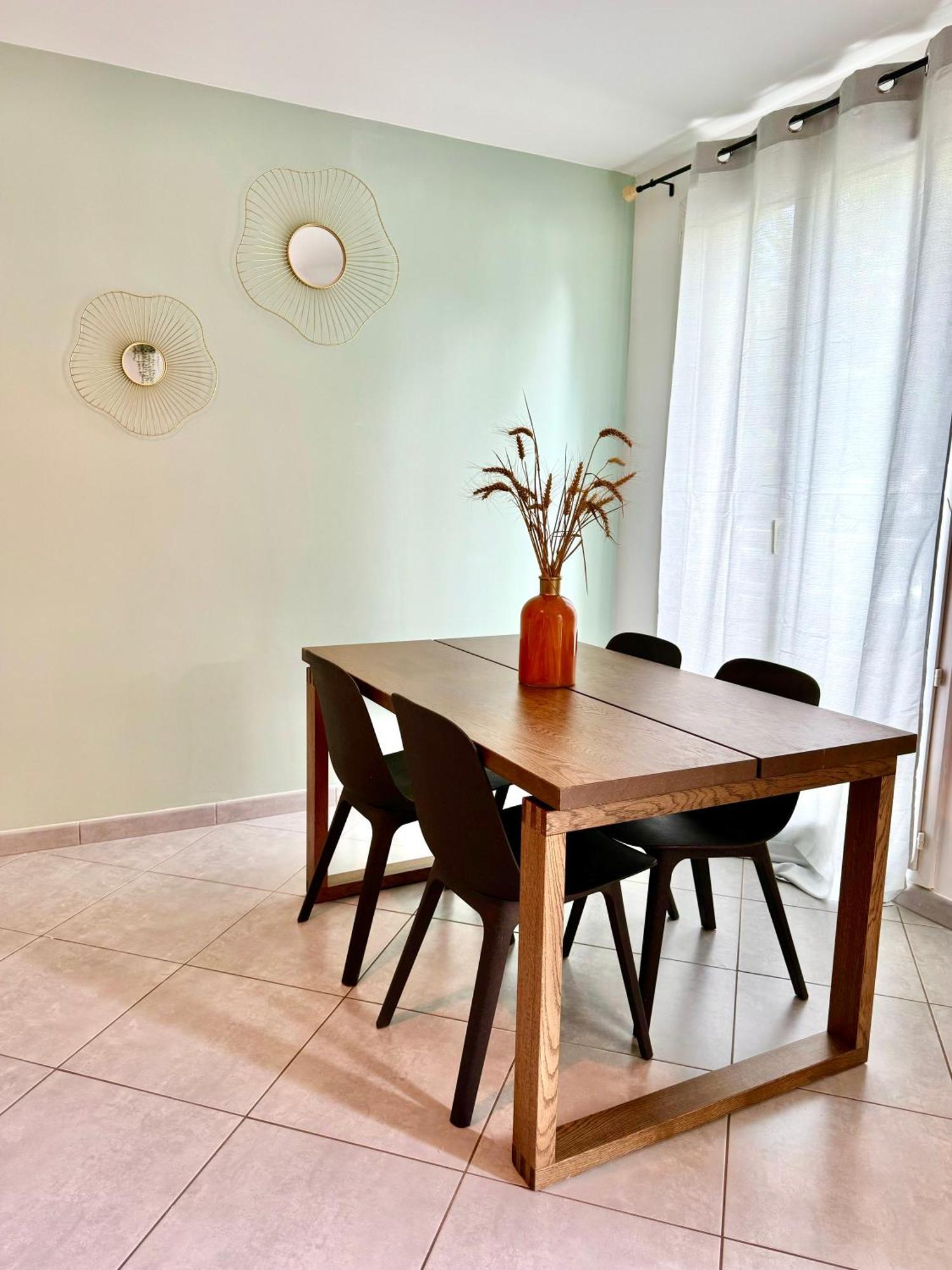 Appart' Calme - 48M² - Proche Versailles - Paris Elancourt Kültér fotó